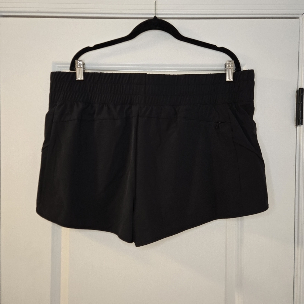 Avia Moisture Wicking Lined Biker Shorts With Pocket Black Size XXL - Picture 3 of 14